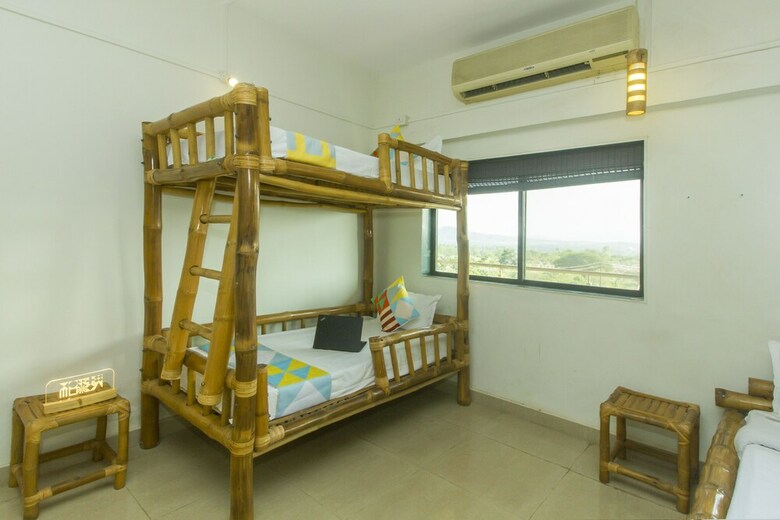Hotel Oyo Home 23559 Farmhouse Cottages