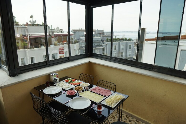 Sidra Boutique Hotel