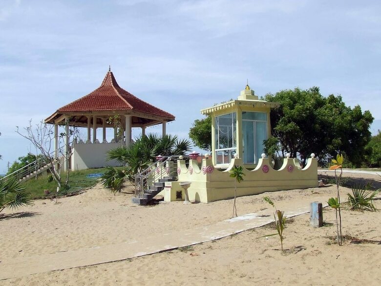 Hotel Crocus Resort