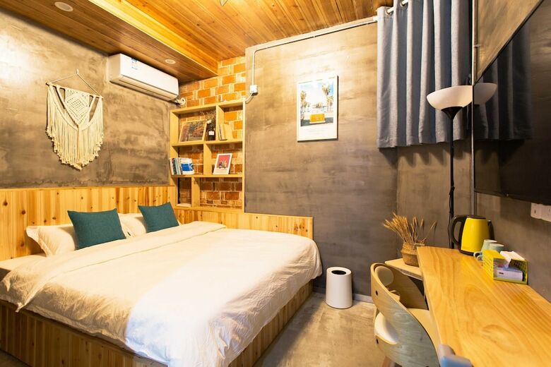 Hostal Tunxi Old Street Homestay