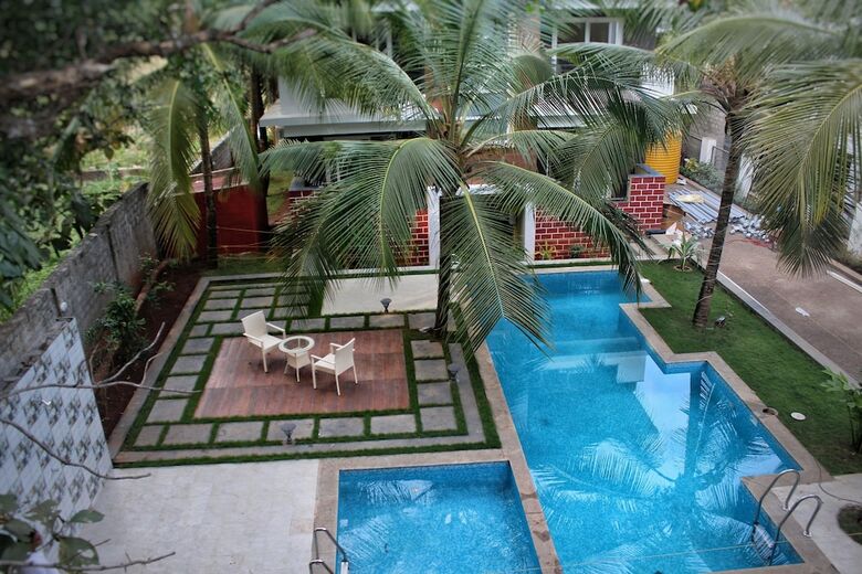 Hotel Mariners Bay Resorts