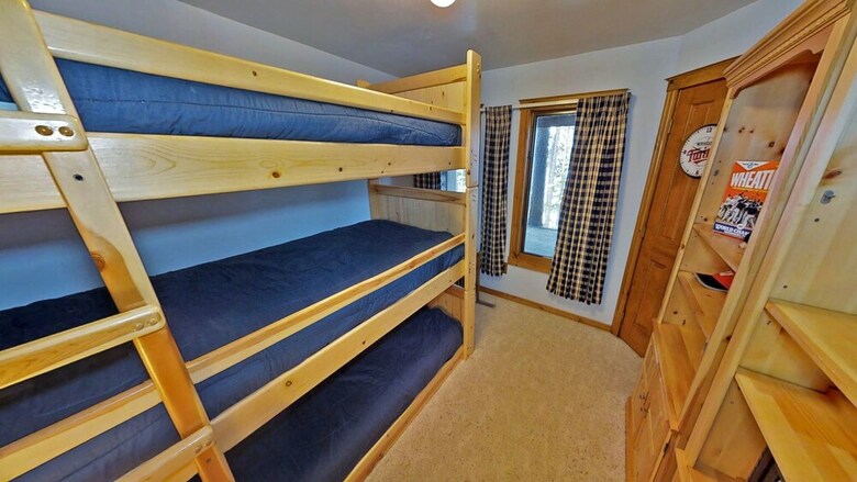 Cabana Big Trout Lake Lodge