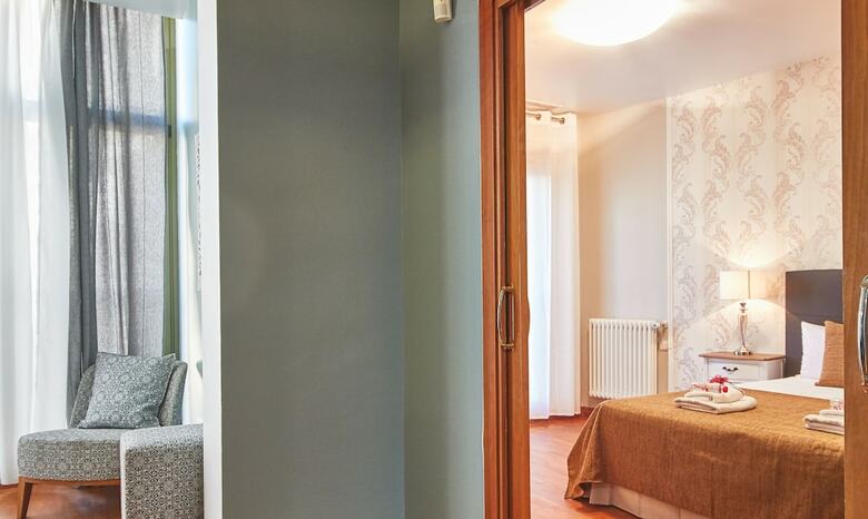 Apartamentos Alcam Plaza Catalu�a