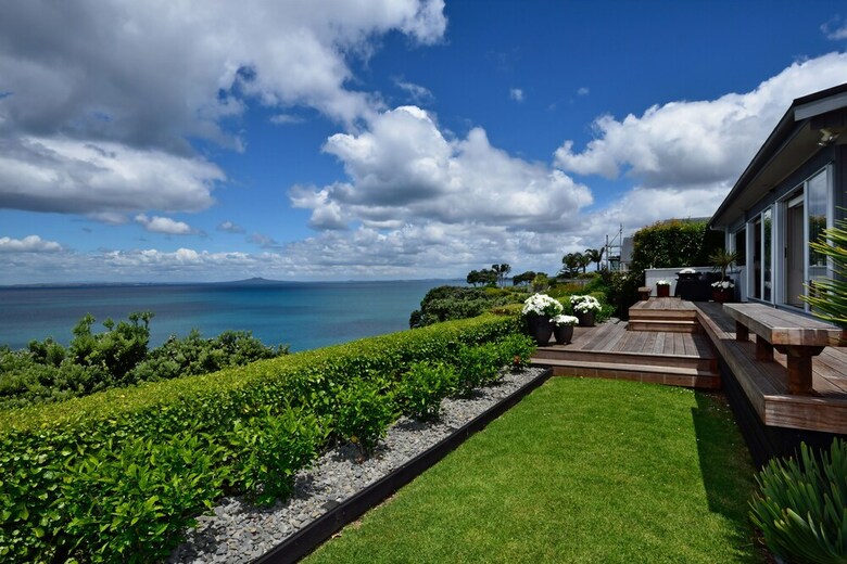 Coastal Home With Admire Lovely Sea View