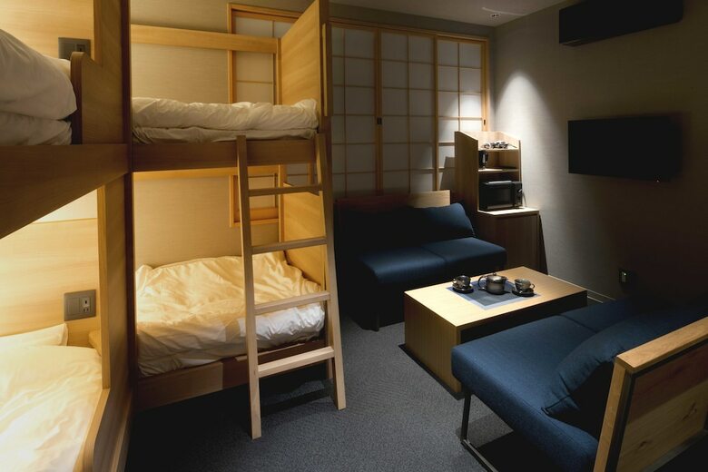 Hotel Alphabed Inn Takamatsu Ekimae