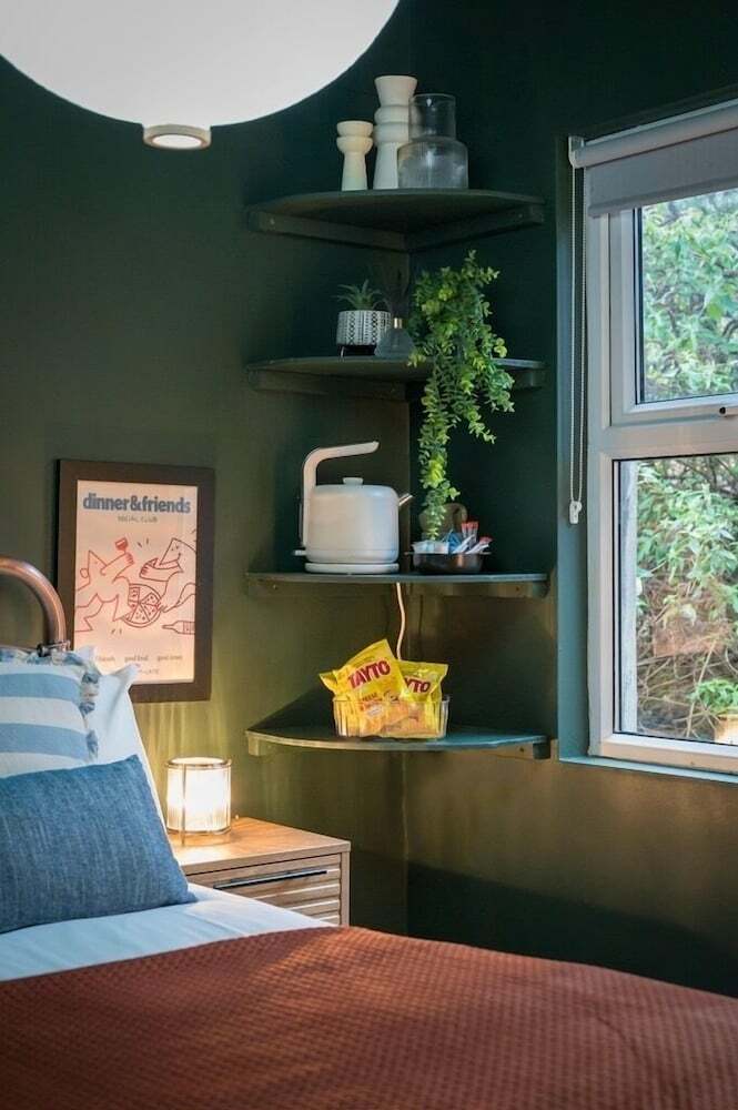 Hotel Wellesley Guest Accommodation