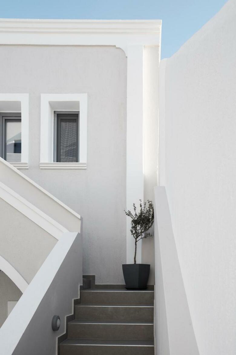 Apartamentos Pnoi Luxury Suites