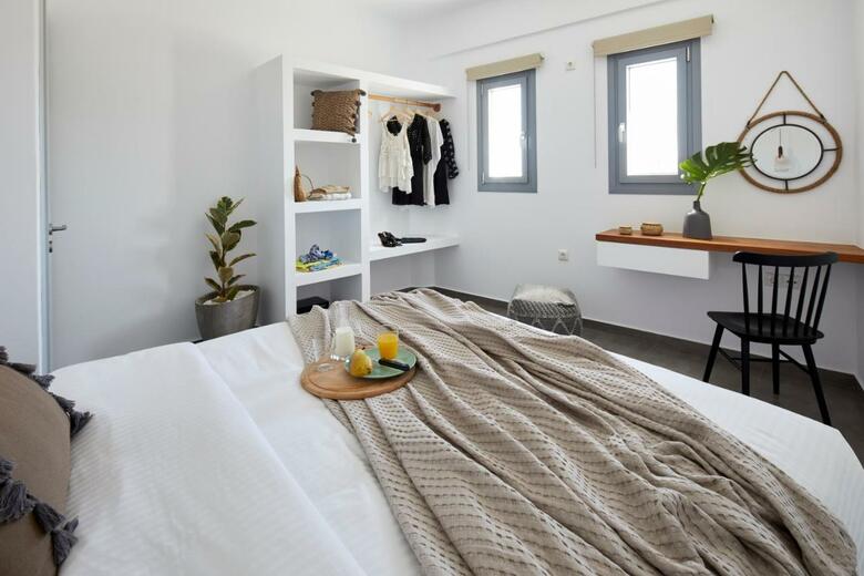 Apartamentos Pnoi Luxury Suites