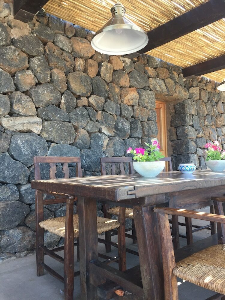 Residencia Dammusi Sciuvechi Resort