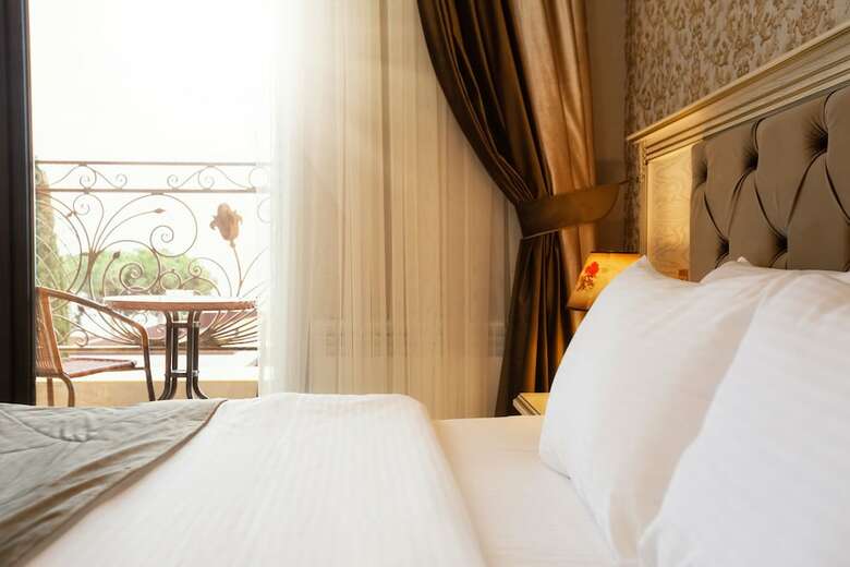 Modart Hotel
