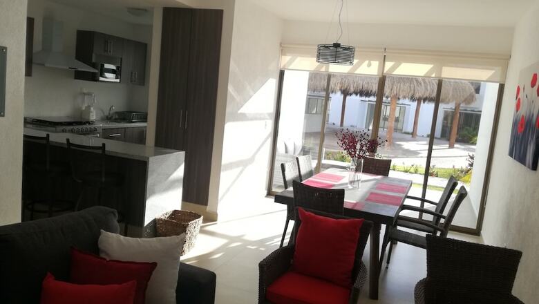 Villa Love By Akua