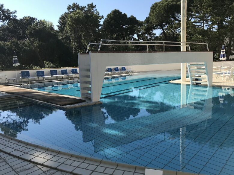 Hotel Deanna Golf