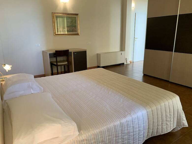 Hotel Deanna Golf