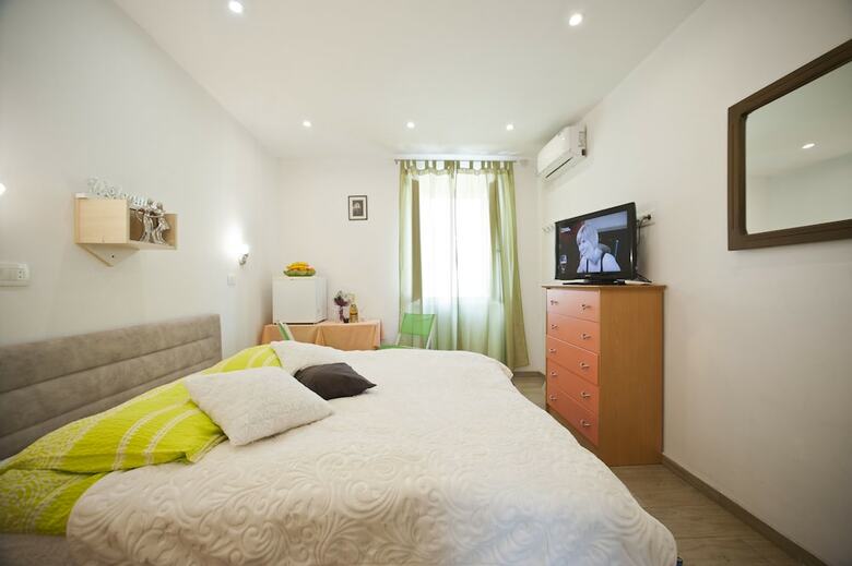 Hotel Guesthouse Bulovic