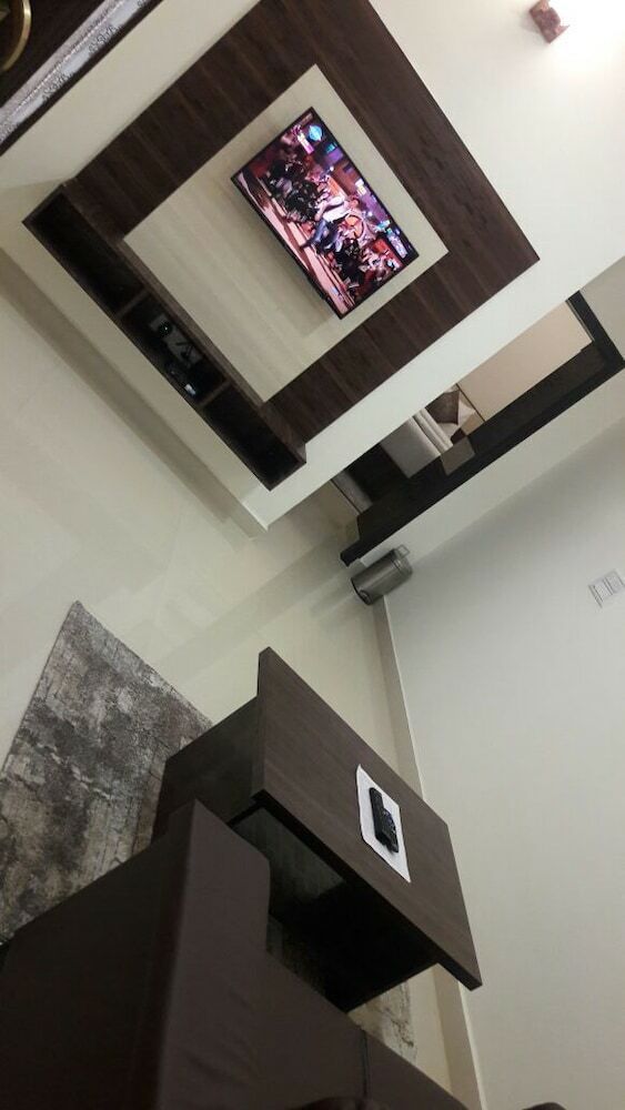 Omicron Hotel 1  Bhk Studio Rooms