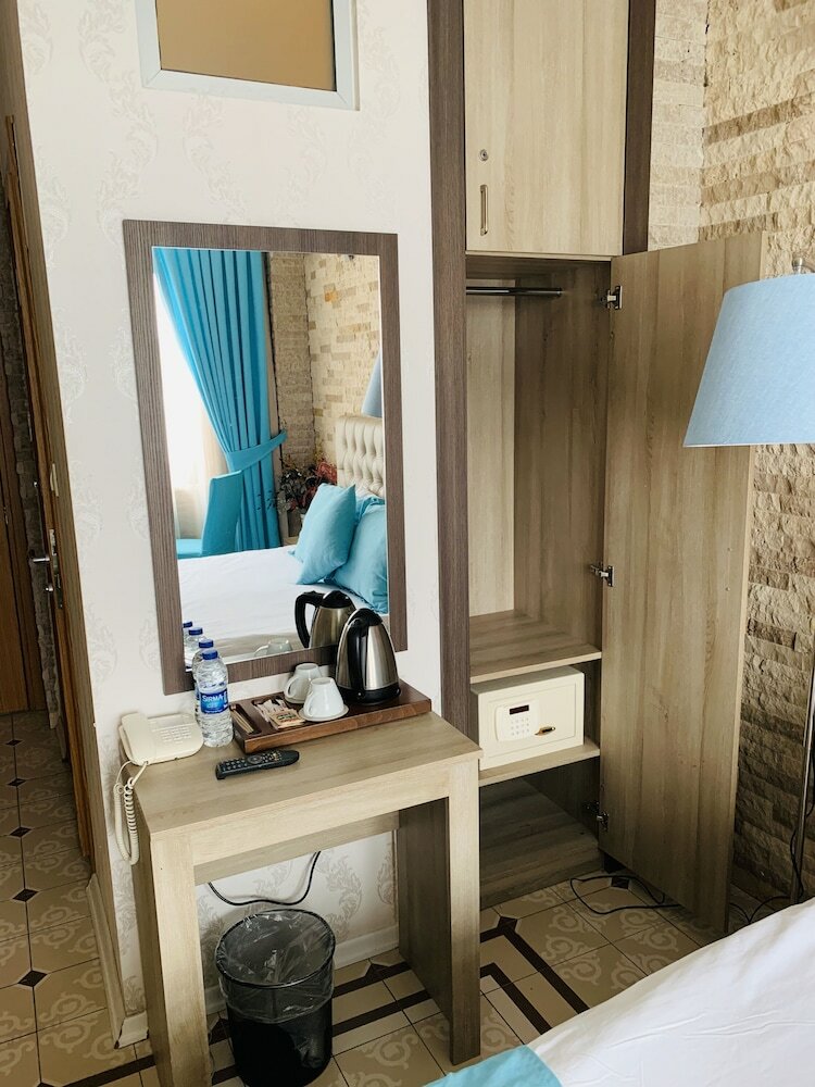 Hotel Alright Suites