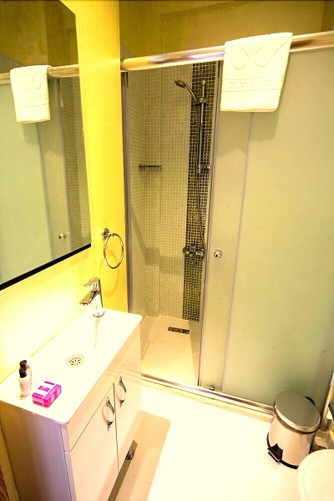 Hotel Alright Suites