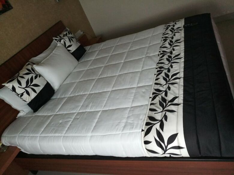 Sai Maa Hotel And Residency