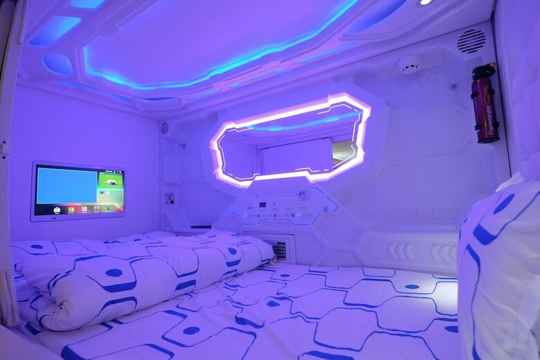 Audrey Capsule Hostel