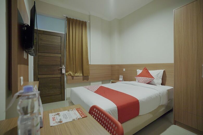 Hotel Oyo 415 Kartini 8 Residence
