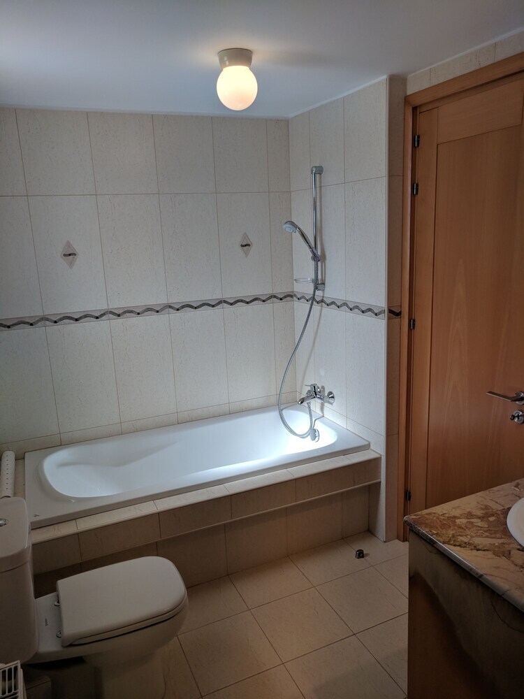 Anthorina Villa 9