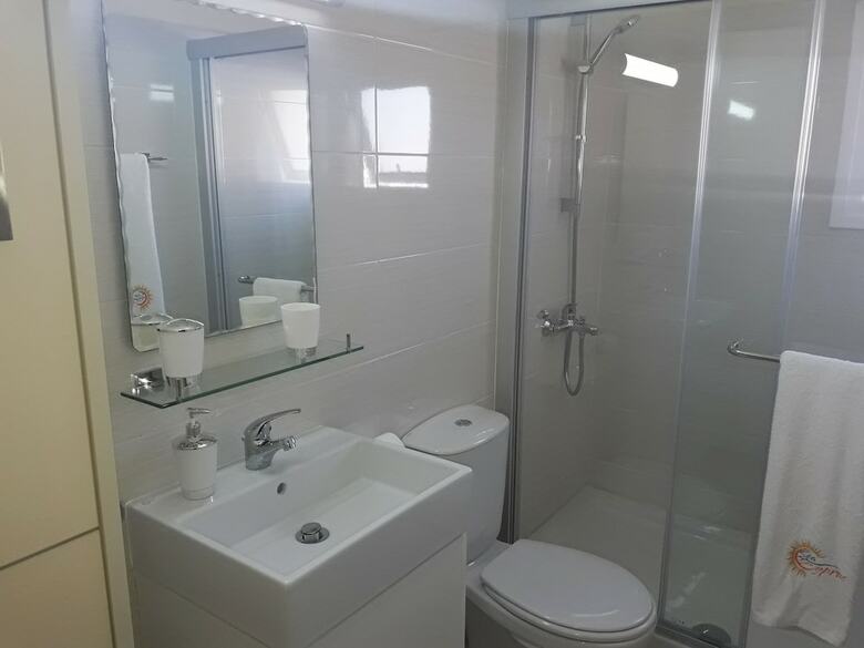 Apartamentos 44 Tsimintia Court