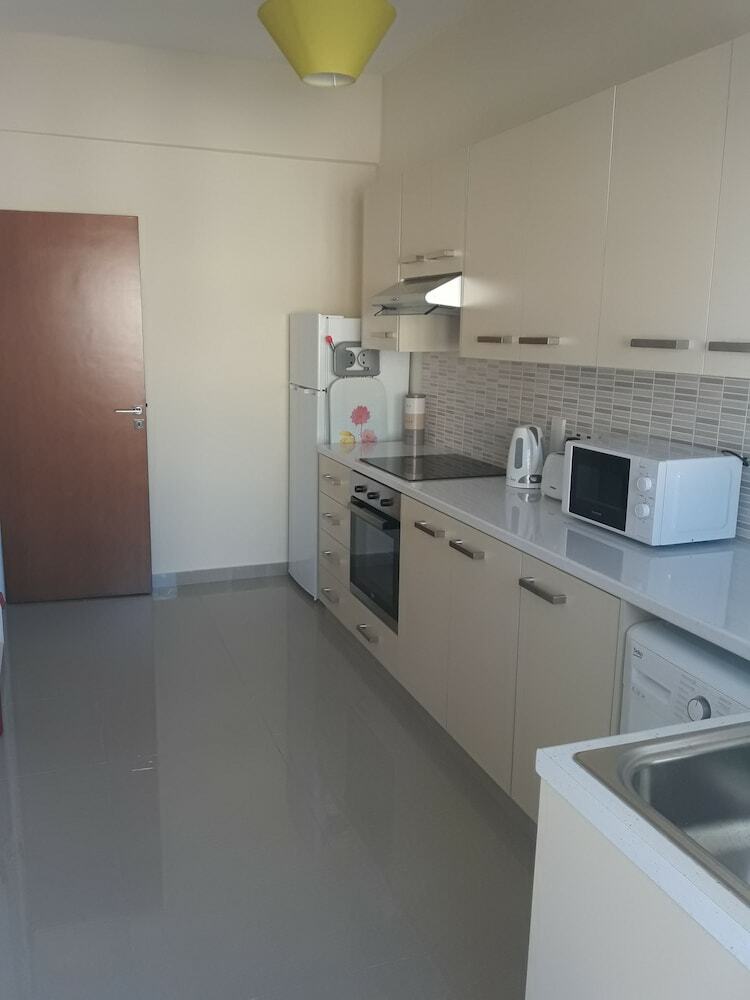 Apartamentos 44 Tsimintia Court
