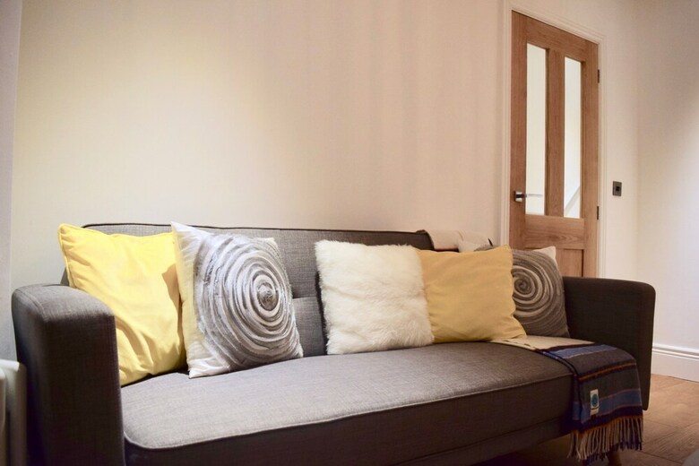 Apartamentos 3 Bedroom Home In Lewisham