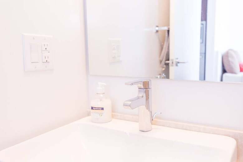 Apartamentos Couples Retreat @downtown With Lakeshore View