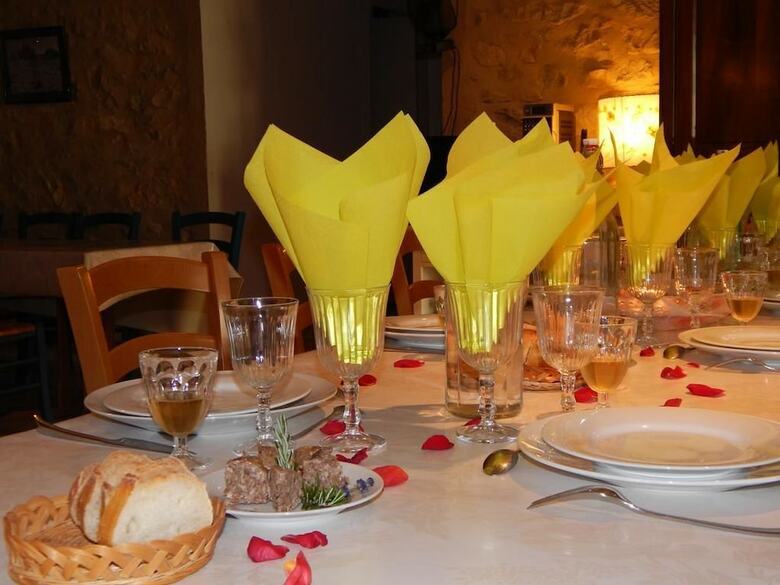 Bed & Breakfast Chateau de La Gabelle. Chambre D'hotes