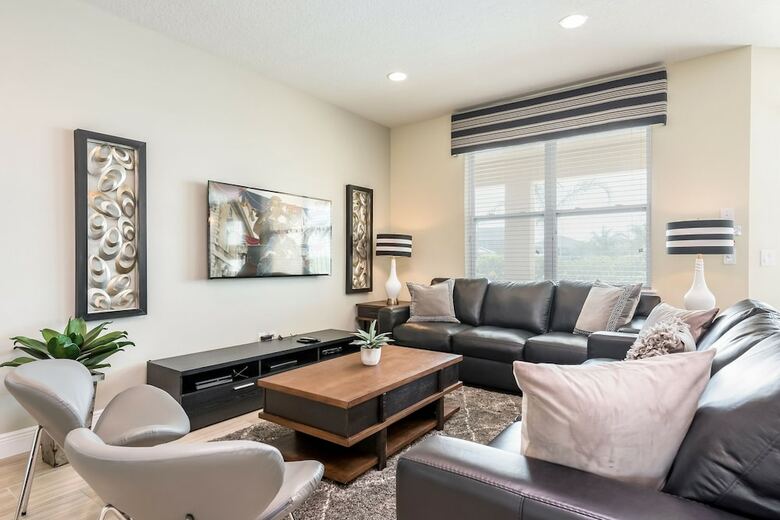 6br Pool Home In Encore By Laref - 7652