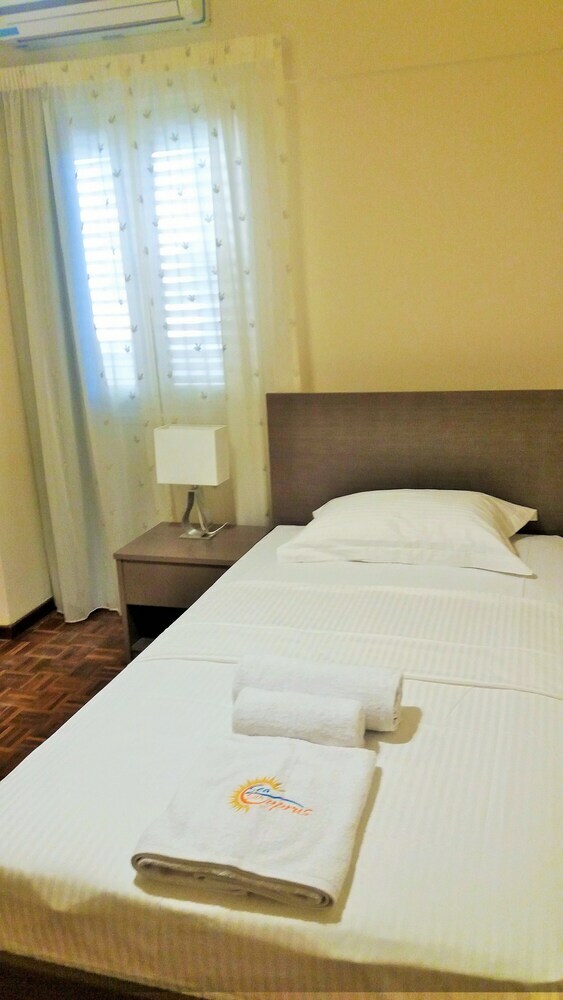 Apartamentos 312 Depa Court
