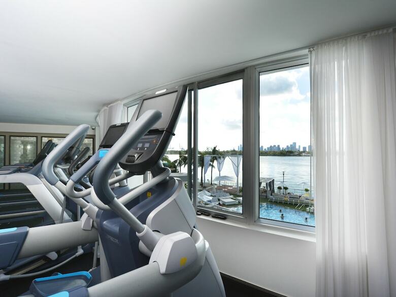 Suite 2 Rooms In A 5 Hotel - Pool Dj #901