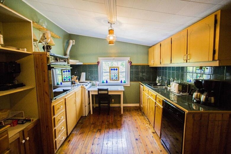 One Of A Kind Experience Heritage Cottage