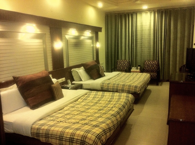 Hotel Cj International