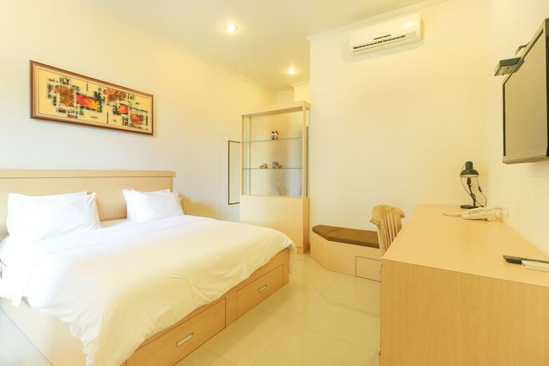 Hotel Jim's Residence