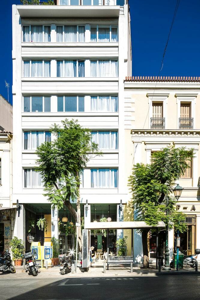 Hotel St. Bjur Suites