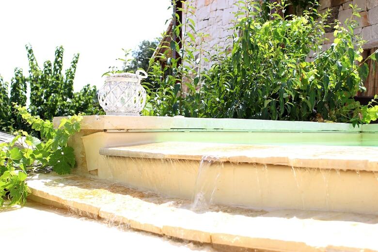 Trullo Madia With Shared Jacuzzi For A Memorable Stay In Nature And Relax