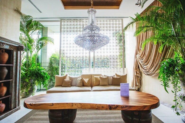 Riviera Wongamat Condo By Favstay