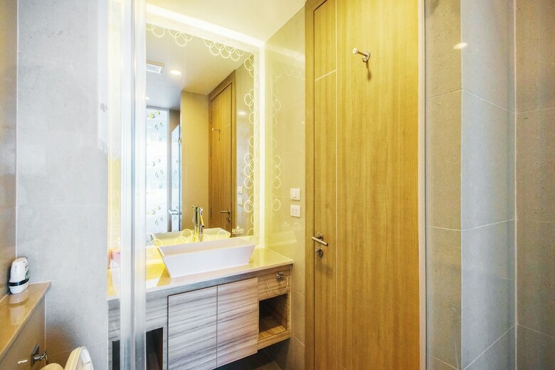 Riviera Wongamat Condo By Favstay