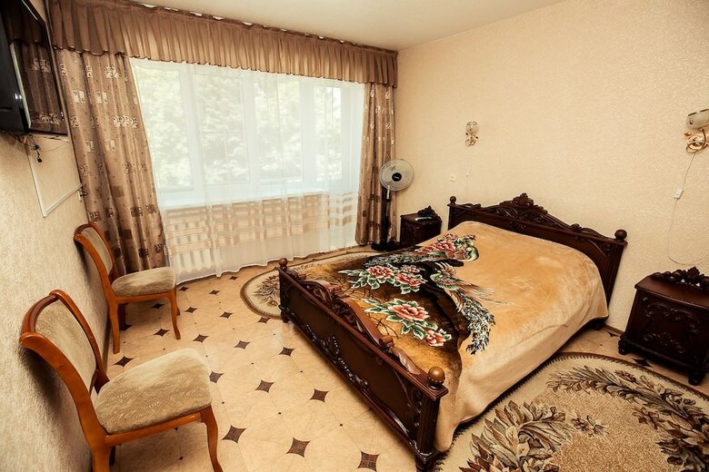 Hotel Lastochka