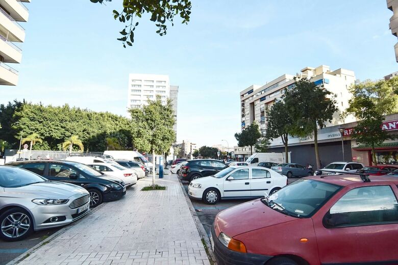 Apartamentos Letmalaga Babel