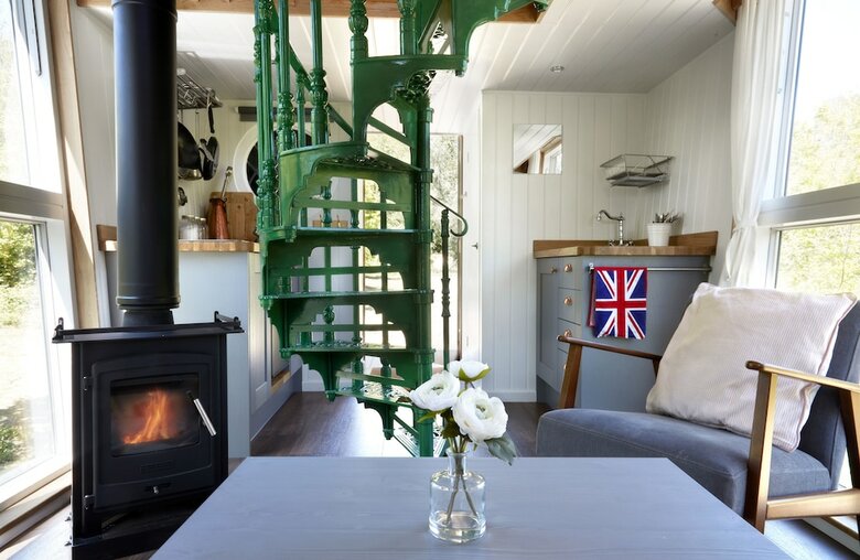 Cabana Extraordinary Huts