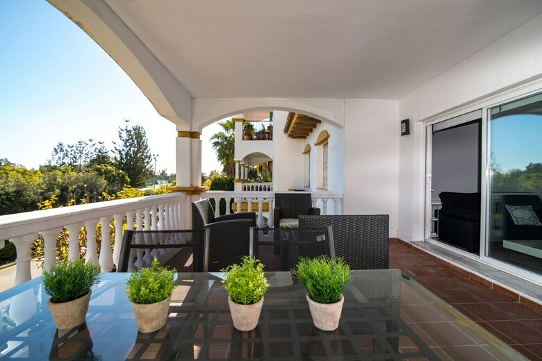 Apartamentos Letmalaga Dama de Noche