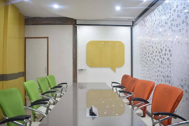 Hotel S.r Residency
