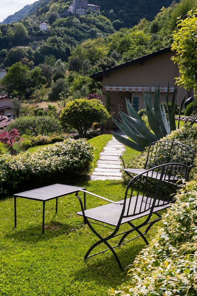 Villa Abbraccio Garden