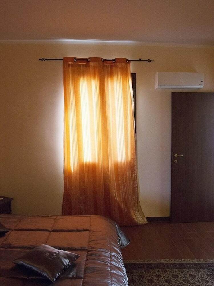 Bed And Breakfast Piano Del Re