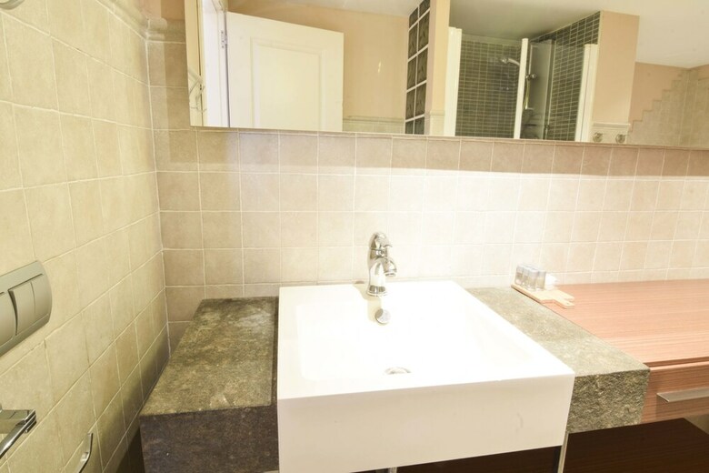 Apartamentos Letmalaga Cremades Duke