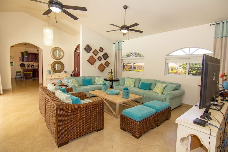 Villa Residencial Casa Linda