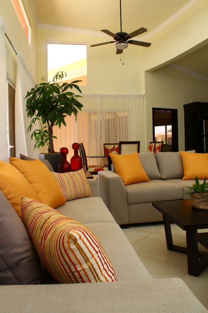Villa Residencial Casa Linda